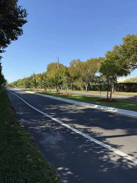SW 92nd Avenue: Corridor view of the resurfaced roadway