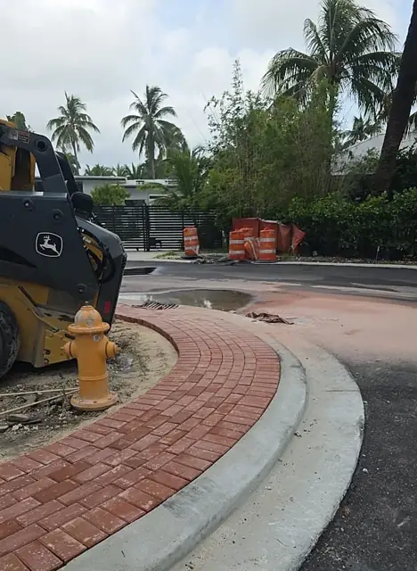 Belle Meade Island Roundabout: Paver apron and hydrant at the roundabout