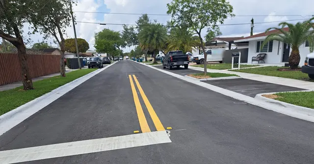 Sweetwater Neighborhood Roadway Improvements: Stop bar and centerline at the intersection approach